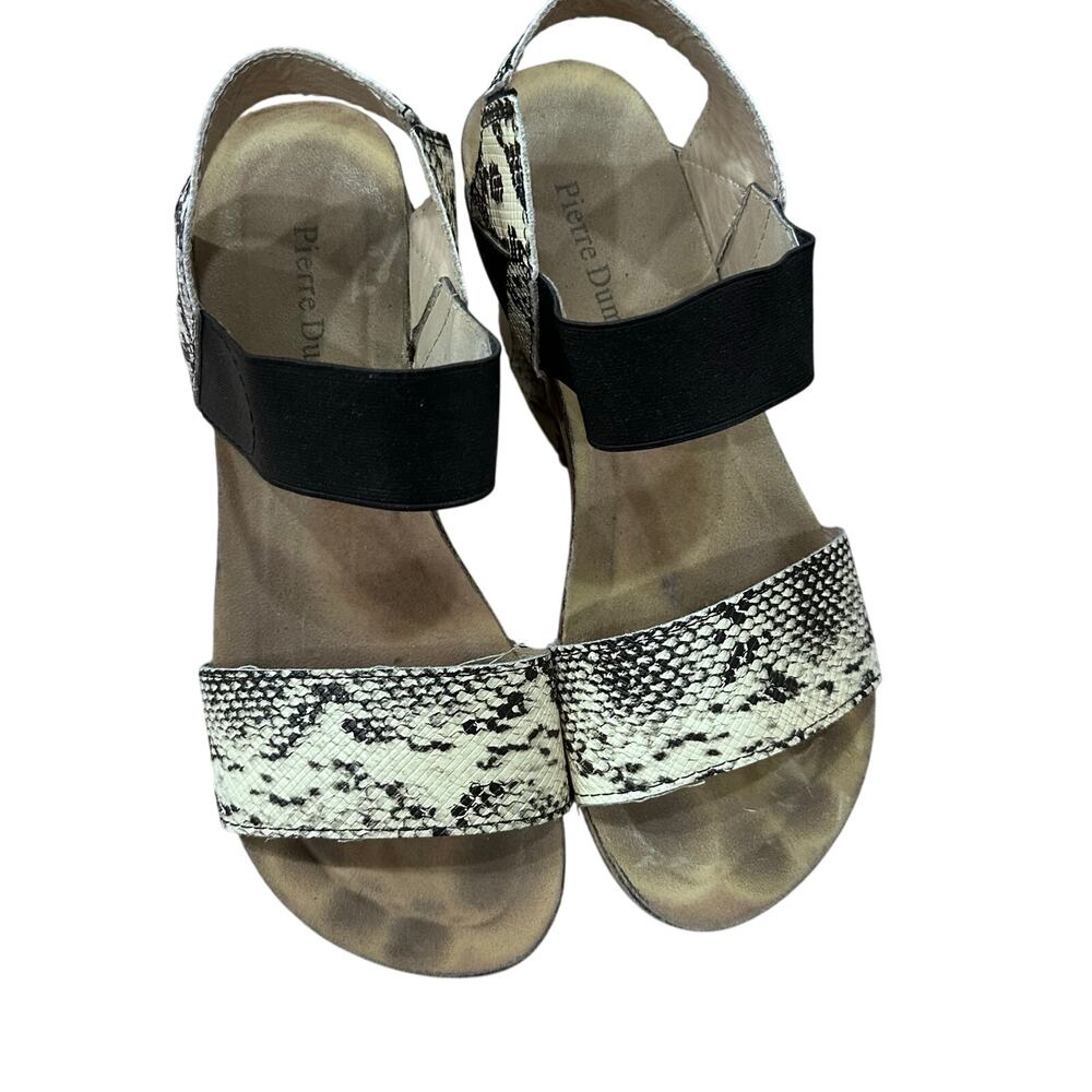Pierre Dumas Hester 1 Womens Black Off-White Snake Print
